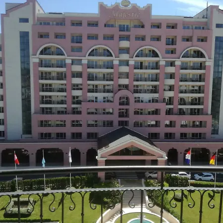 شقة Top Floor In Poseidon Complex *