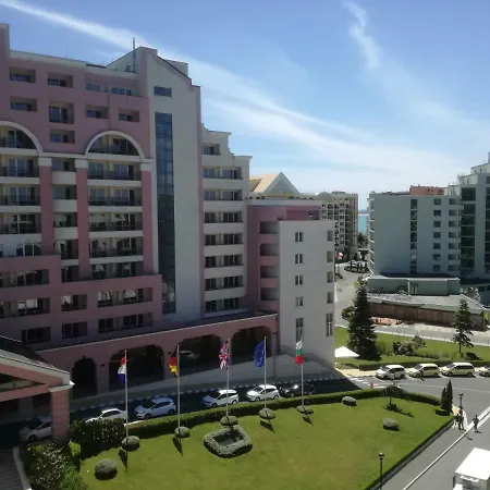 Top Floor In Poseidon Complex شقة ساني بيتش